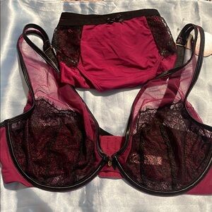 Cacique lace elegant plunging bra 42DD with panties 18/20